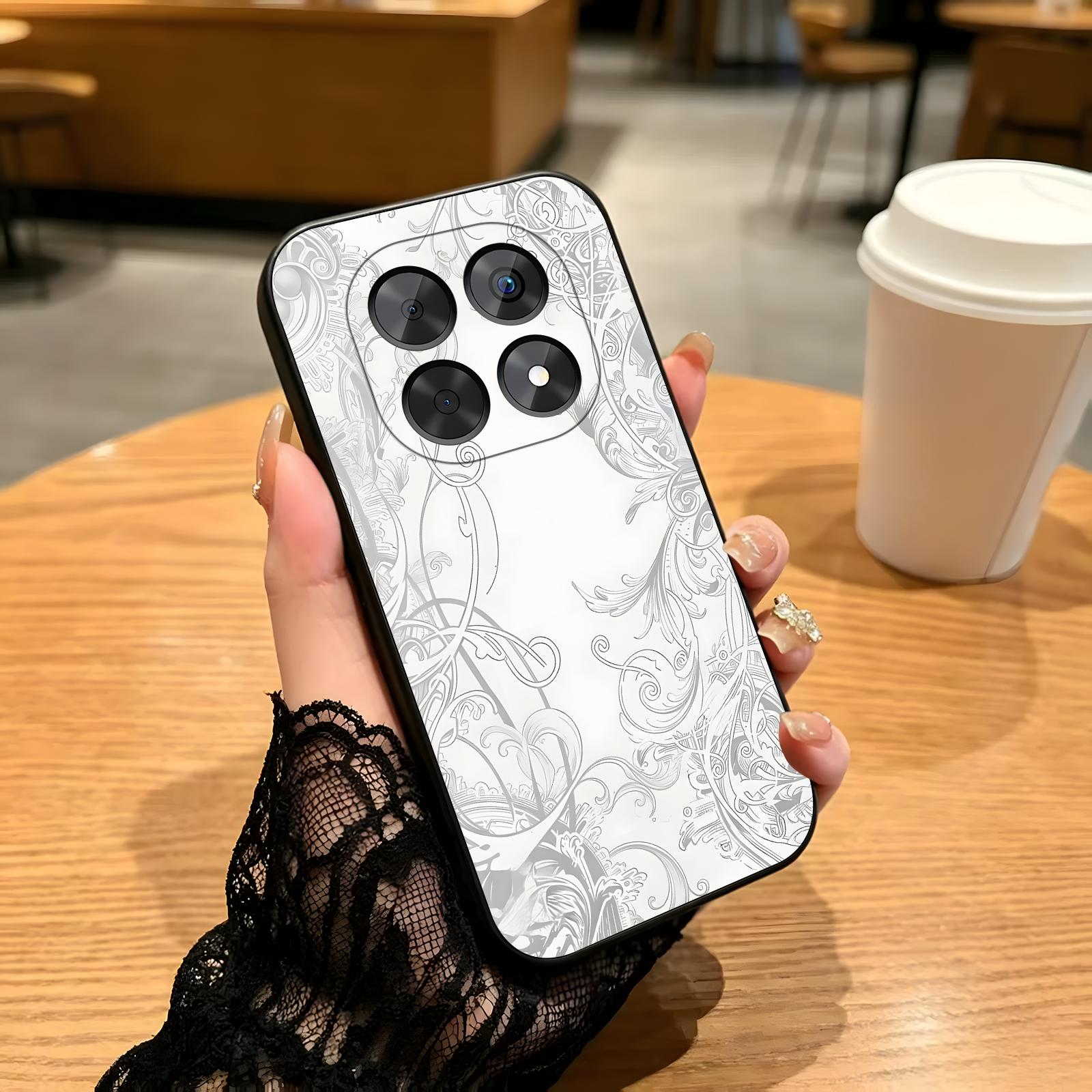 ファッションデザインのエナジードリンク「M-MonsterE - Monstera のレビューと価格